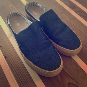 Toms Slip Ons (Rare) NWOT